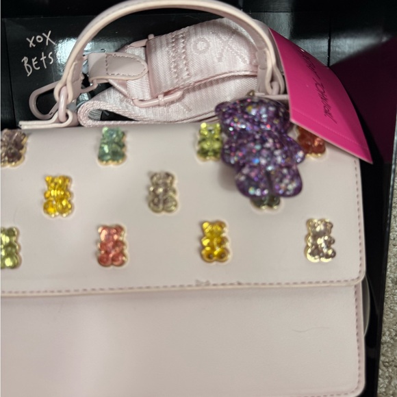 🆕 NWT and NIB Betsey Johnson pink mini bag with gummy bears - Picture 3 of 13